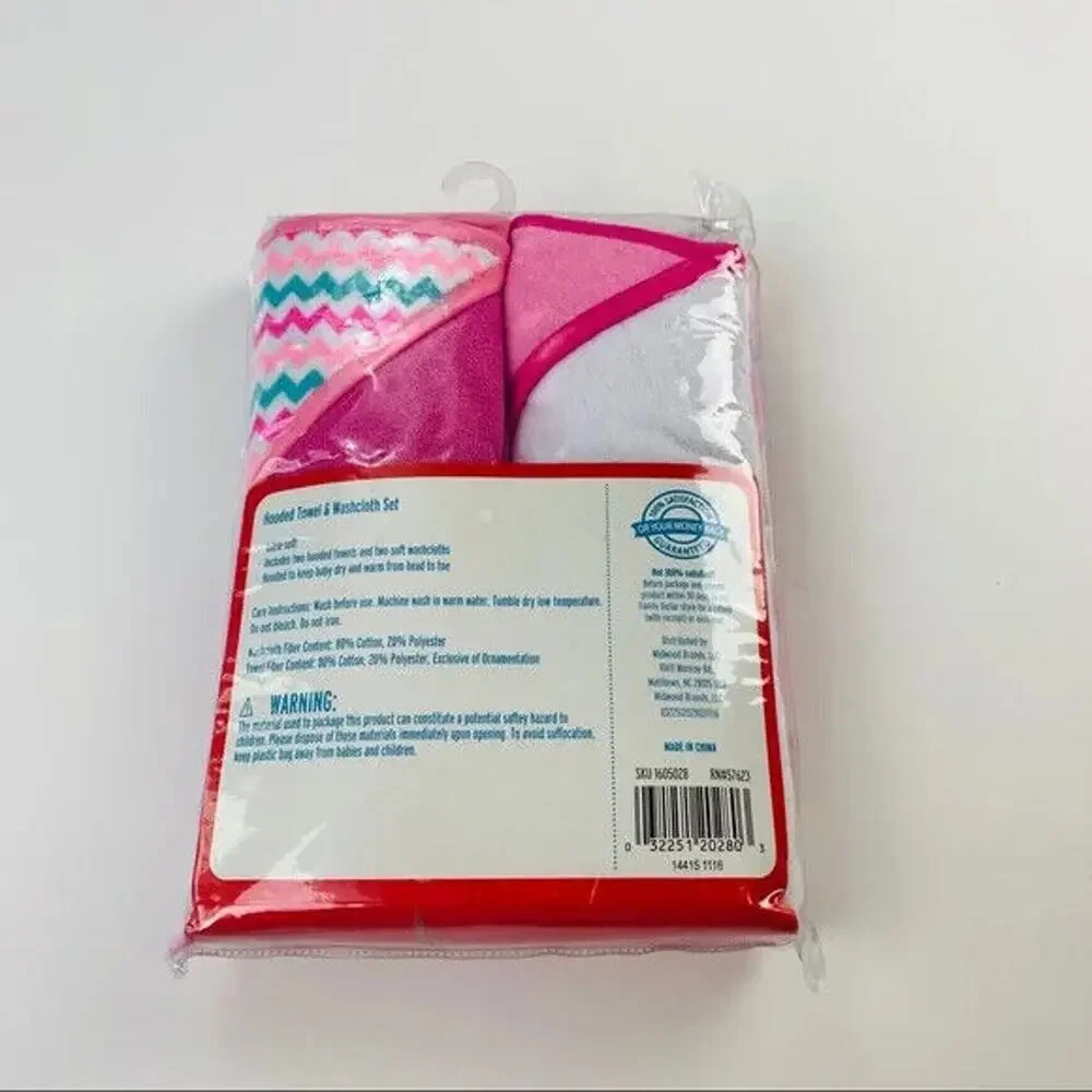 Kidgets Hooded Towel & Washcloth Set - Pink Multicolor Print